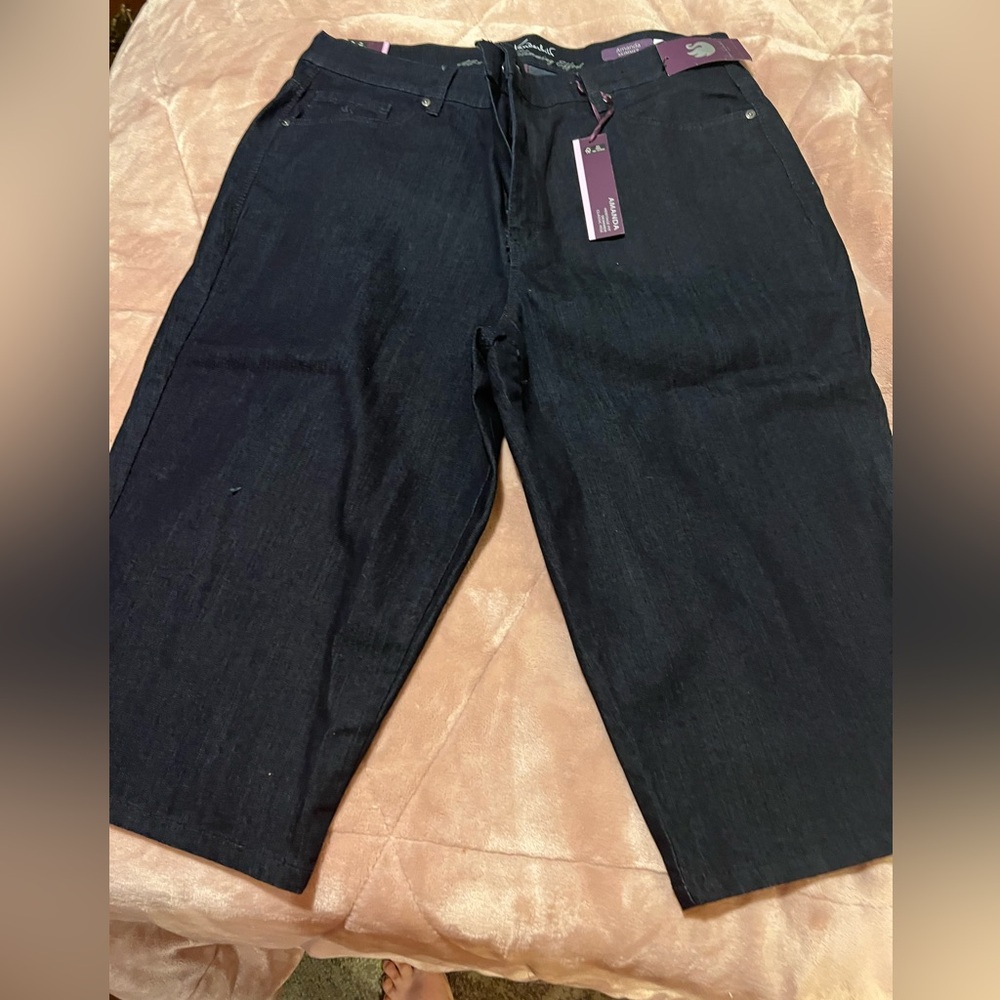 Gloria Vanderbilt Amanda jeans